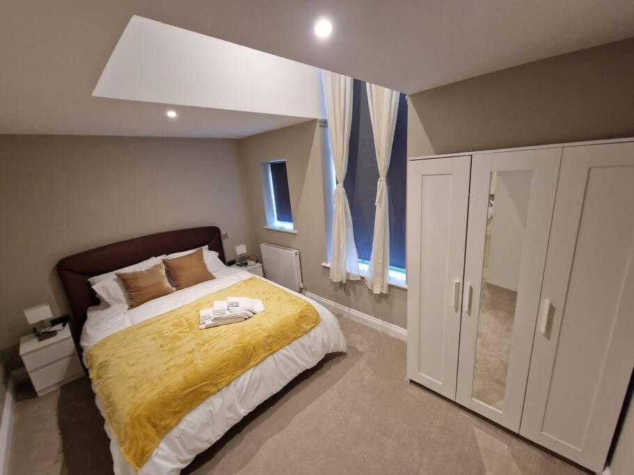Stunning Newbuilt 3 Bed House Sleeps 9 Villa Edmonton Exterior foto